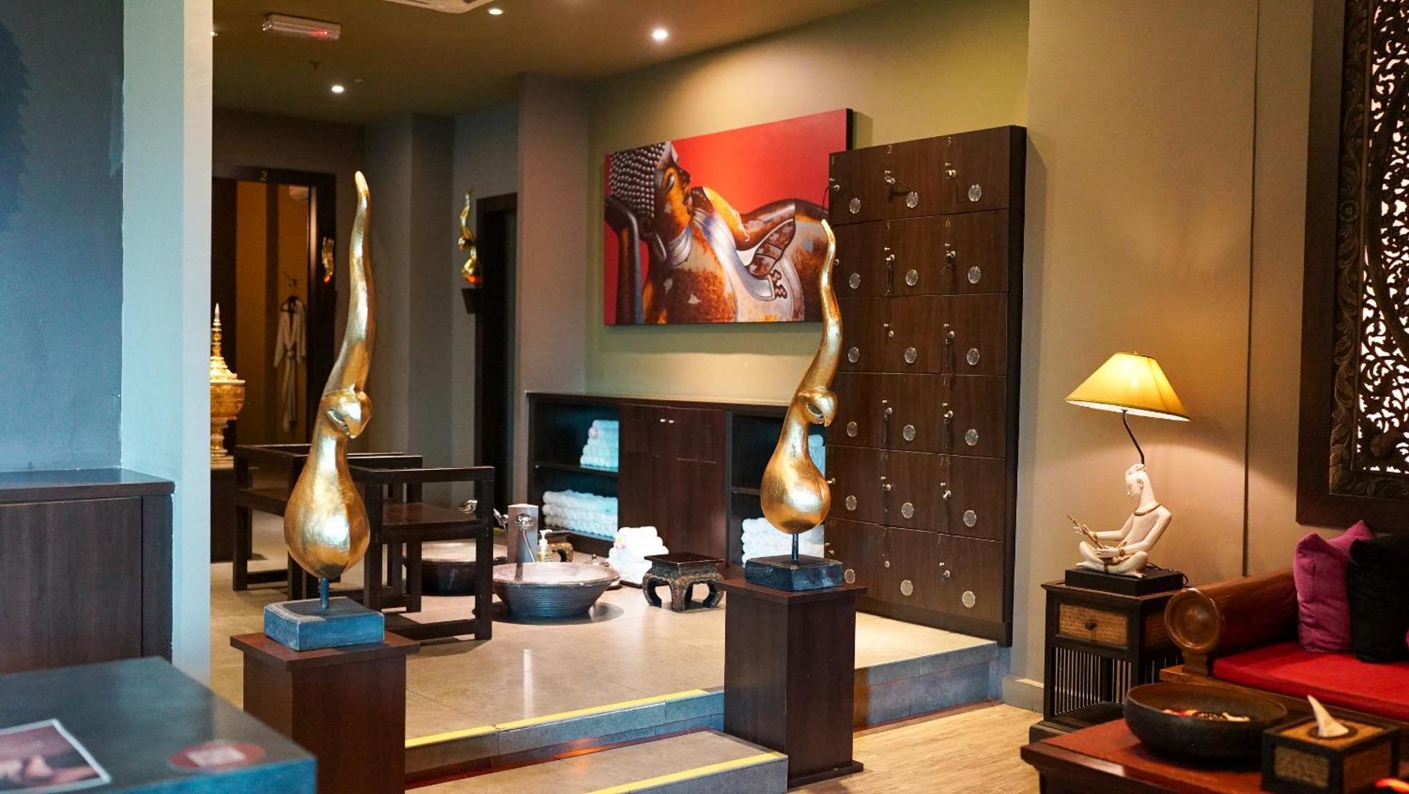 The Guest Hotel & Spa Петалинг Джая Екстериор снимка
