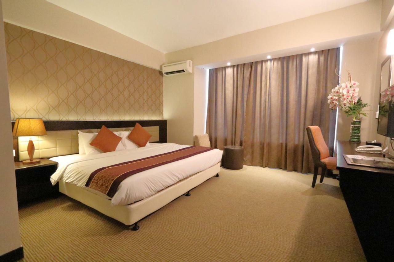 The Guest Hotel & Spa Петалинг Джая Екстериор снимка